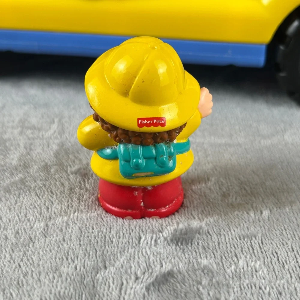 Fisher-Price Little People Lil School Bus Yellow Toy Vehicle with Figure 77941